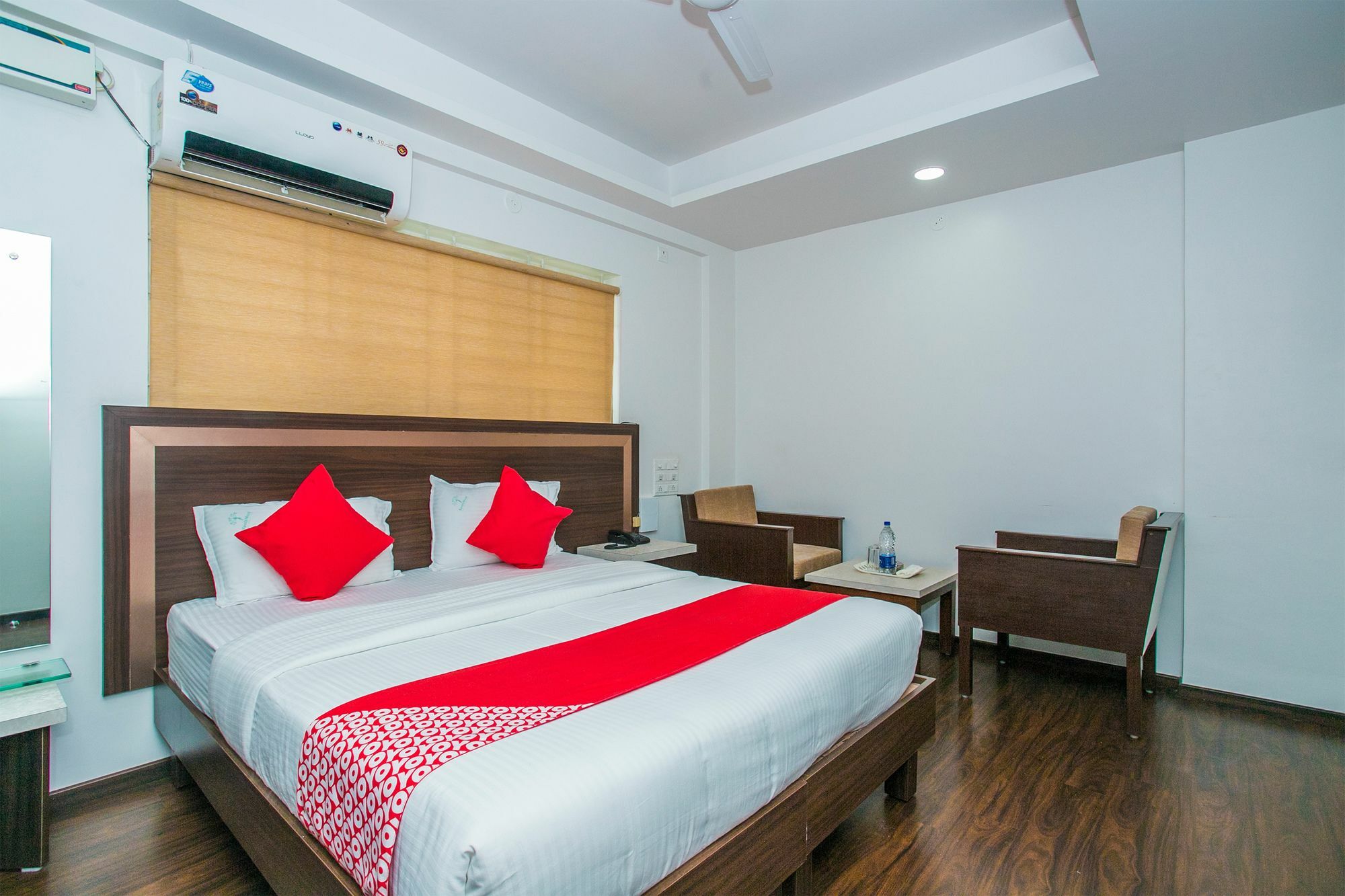 Flagship Malnad Residency Near Bengaluru Palace Exterior foto