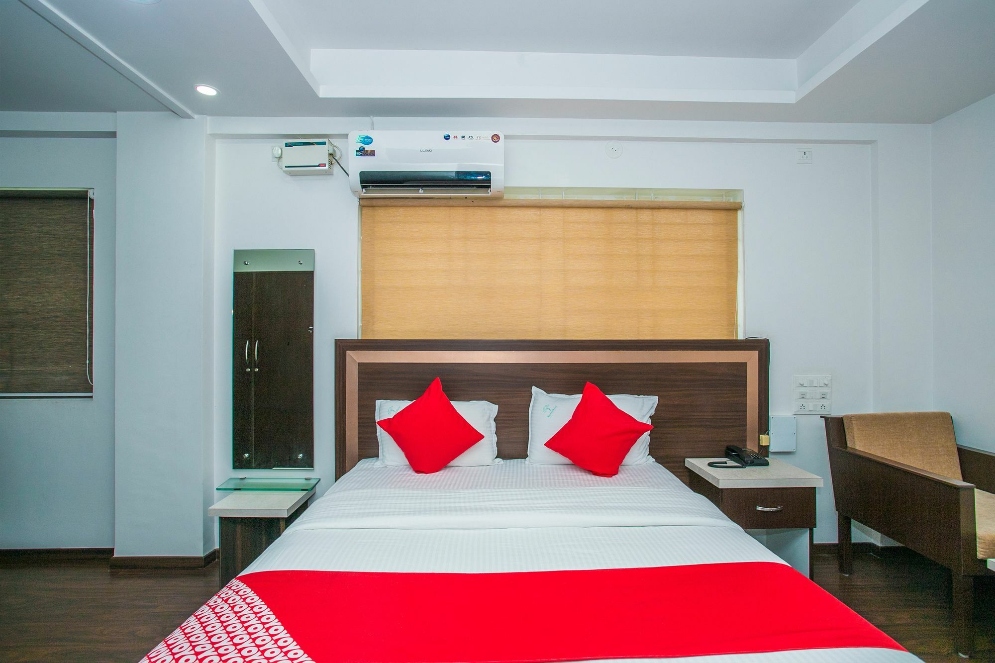 Flagship Malnad Residency Near Bengaluru Palace Exterior foto
